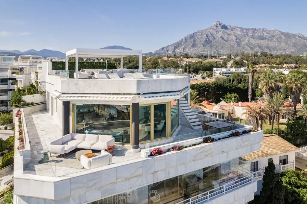 Playa Esmeralda Duplex Penthouse